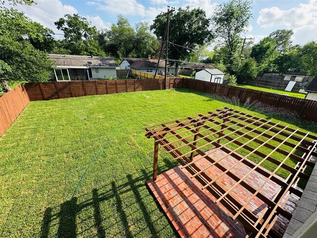 Building Photo - 7131 Carvel Ln