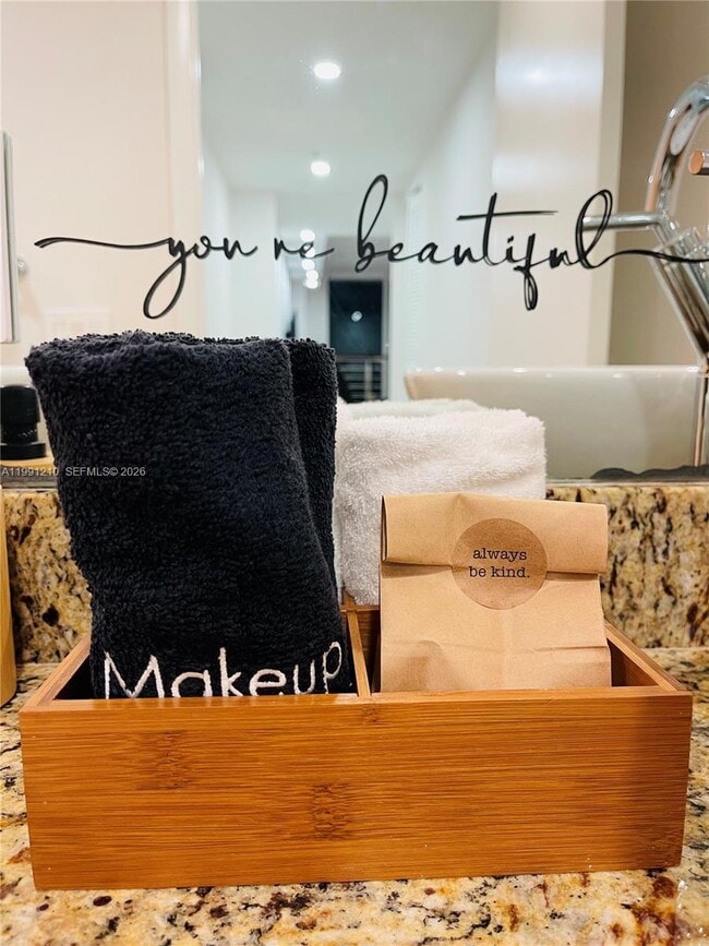 Building Photo - 41 SE 5th St