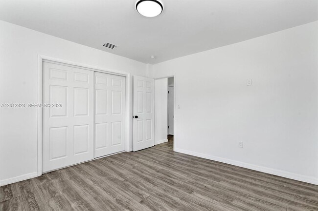 Building Photo - 1061 NW 108th Terrace