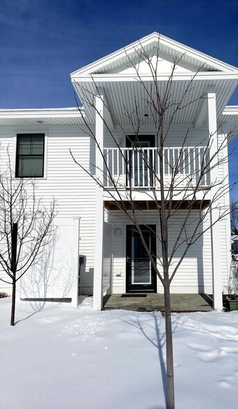 Building Photo - 34 Mill Commons Dr