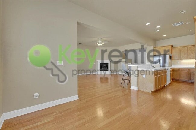 Building Photo - 9535 Setina Ln