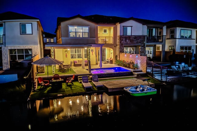 Building Photo - 84626 Litorale Ct