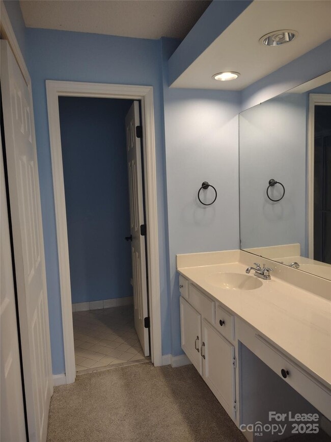 Building Photo - 8206 Legare Ct