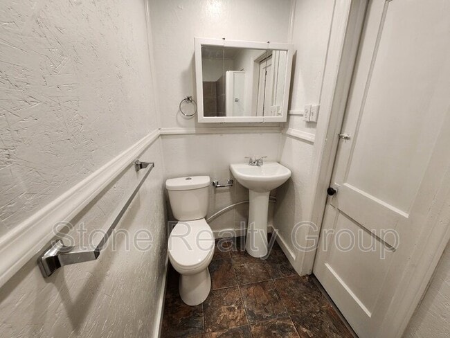 Building Photo - 10257 US-40