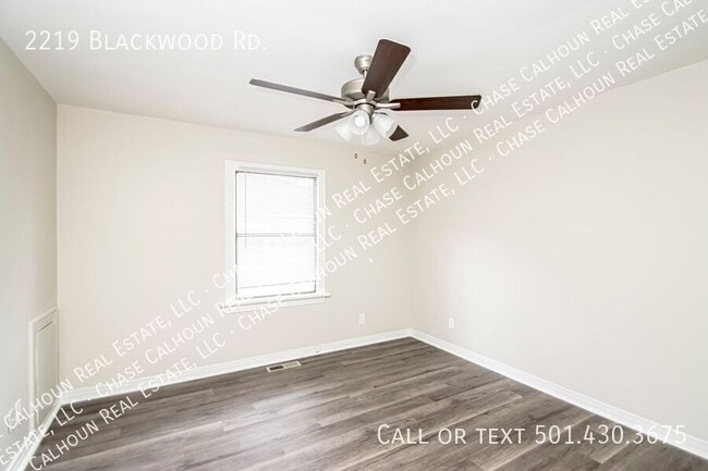 Building Photo - 2219 Blackwood Rd