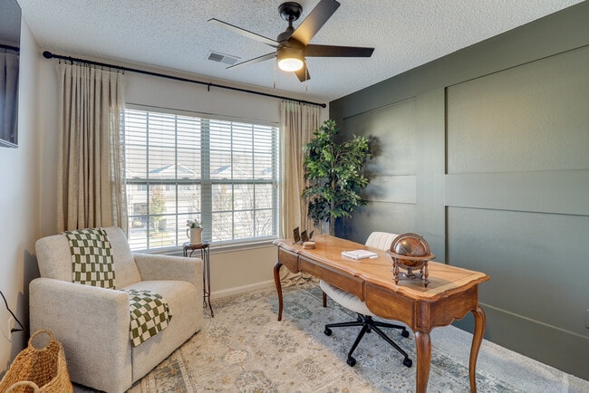 Building Photo - 1135 Canyon Oak Loop