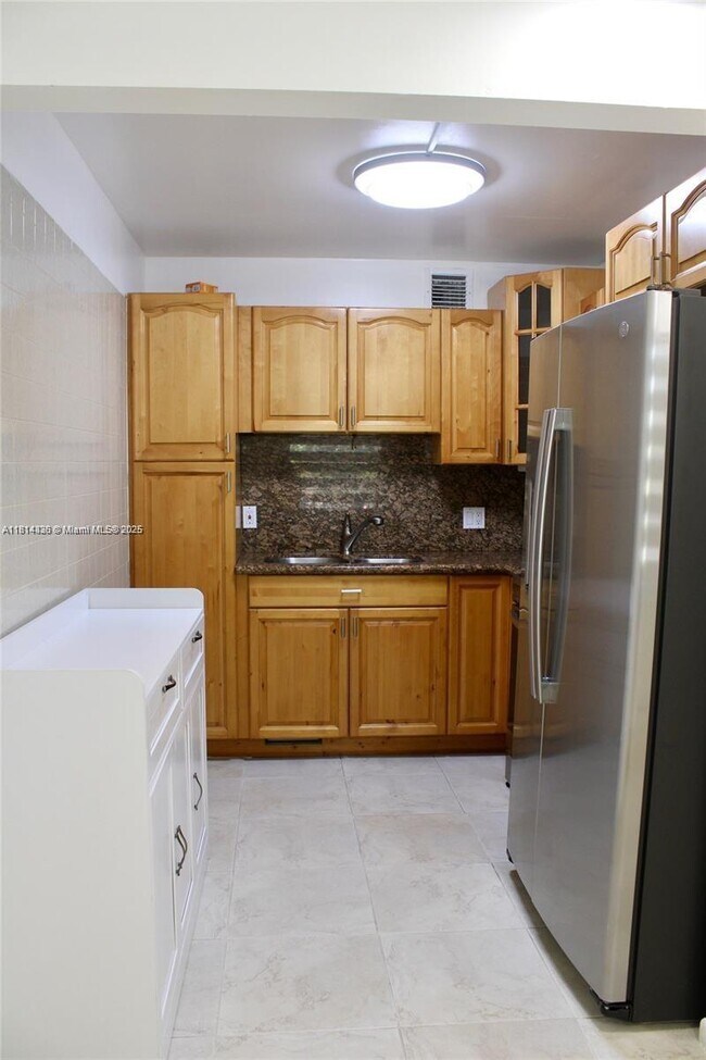 Building Photo - 251 SW 132nd Way