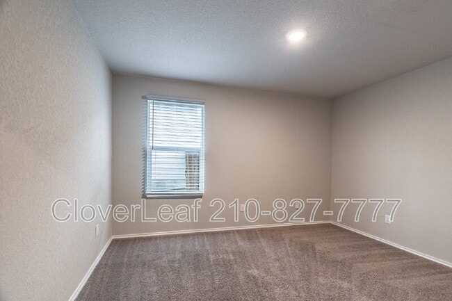 Building Photo - 2815 Rosefinch