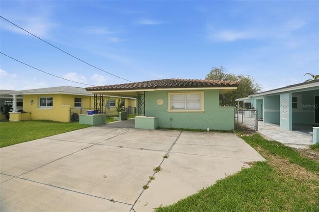 Building Photo - 4436 Floramar Terrace