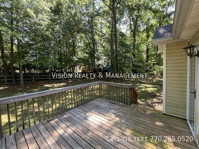 Building Photo - 116 McKenzie Overlook Dr