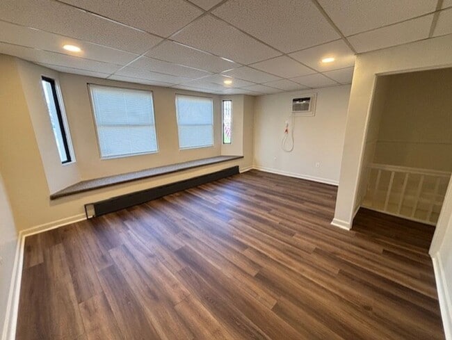 Building Photo - Beautiful Apartment for Rent