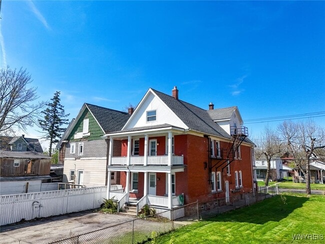 Building Photo - 1953 Falls St