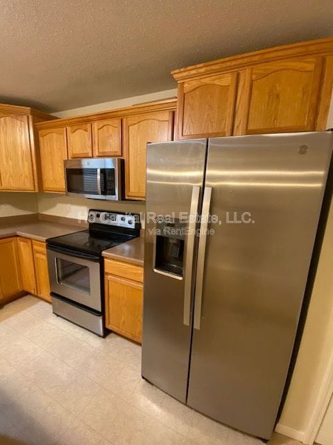 Building Photo - 517 Osage Dr