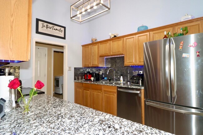 Building Photo - 9509 Hunters Trail Ct