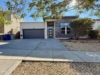 Building Photo - 1252 Desert Mirage Pl