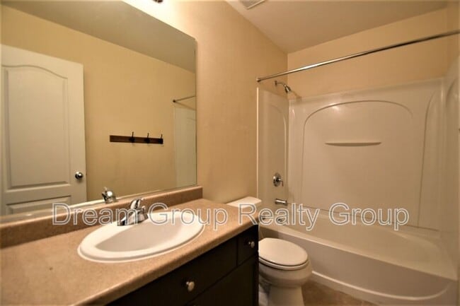 Building Photo - 10584 W Moultrie Ave