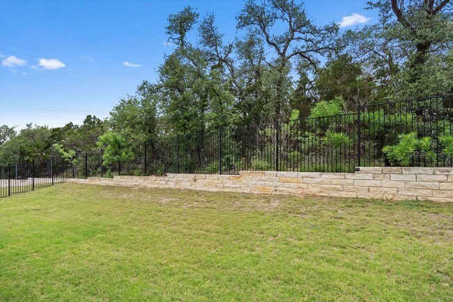 Building Photo - Stunning 4-Bedroom Home in Northwest Austi...