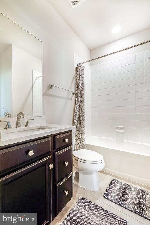 Building Photo - 2335 Water Promenade Ave