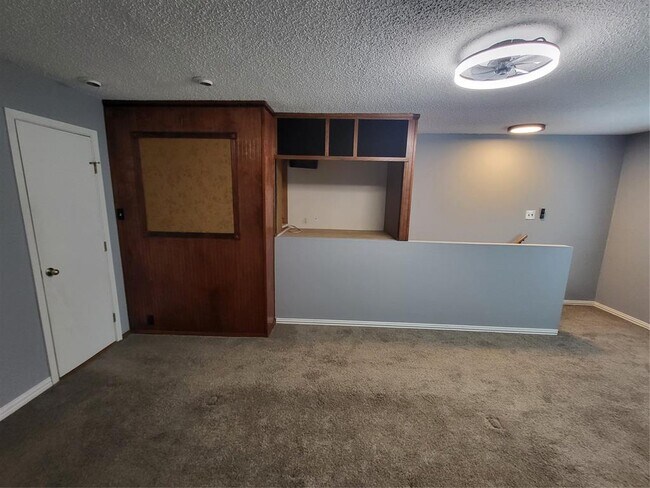 Building Photo - 8102 Amelia Rd