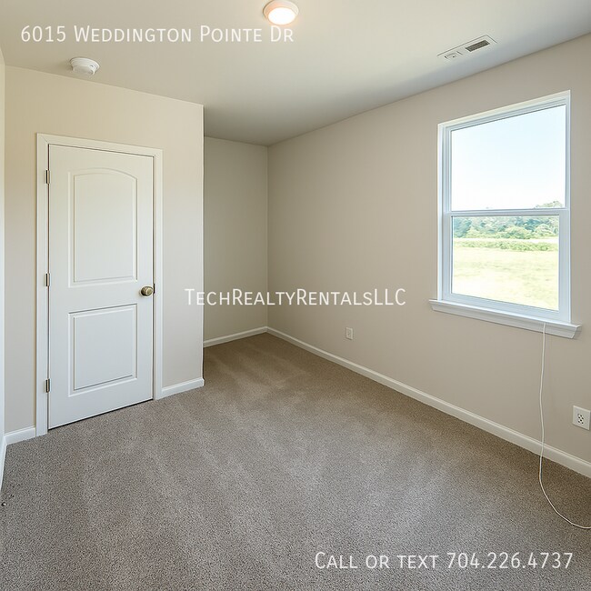 Building Photo - 6015 Weddington Pointe Dr