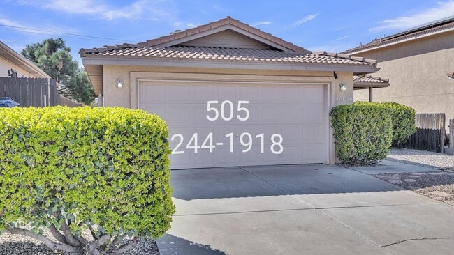 Building Photo - 6908 Gabbro Ave NE