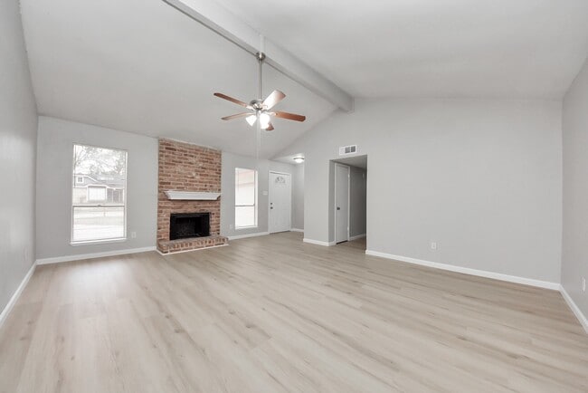 Building Photo - 3030 Ciderwood Dr