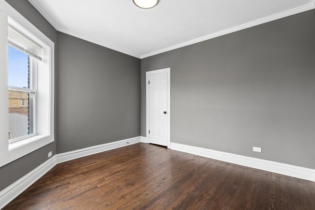 Building Photo - 8210 S Marshfield Ave