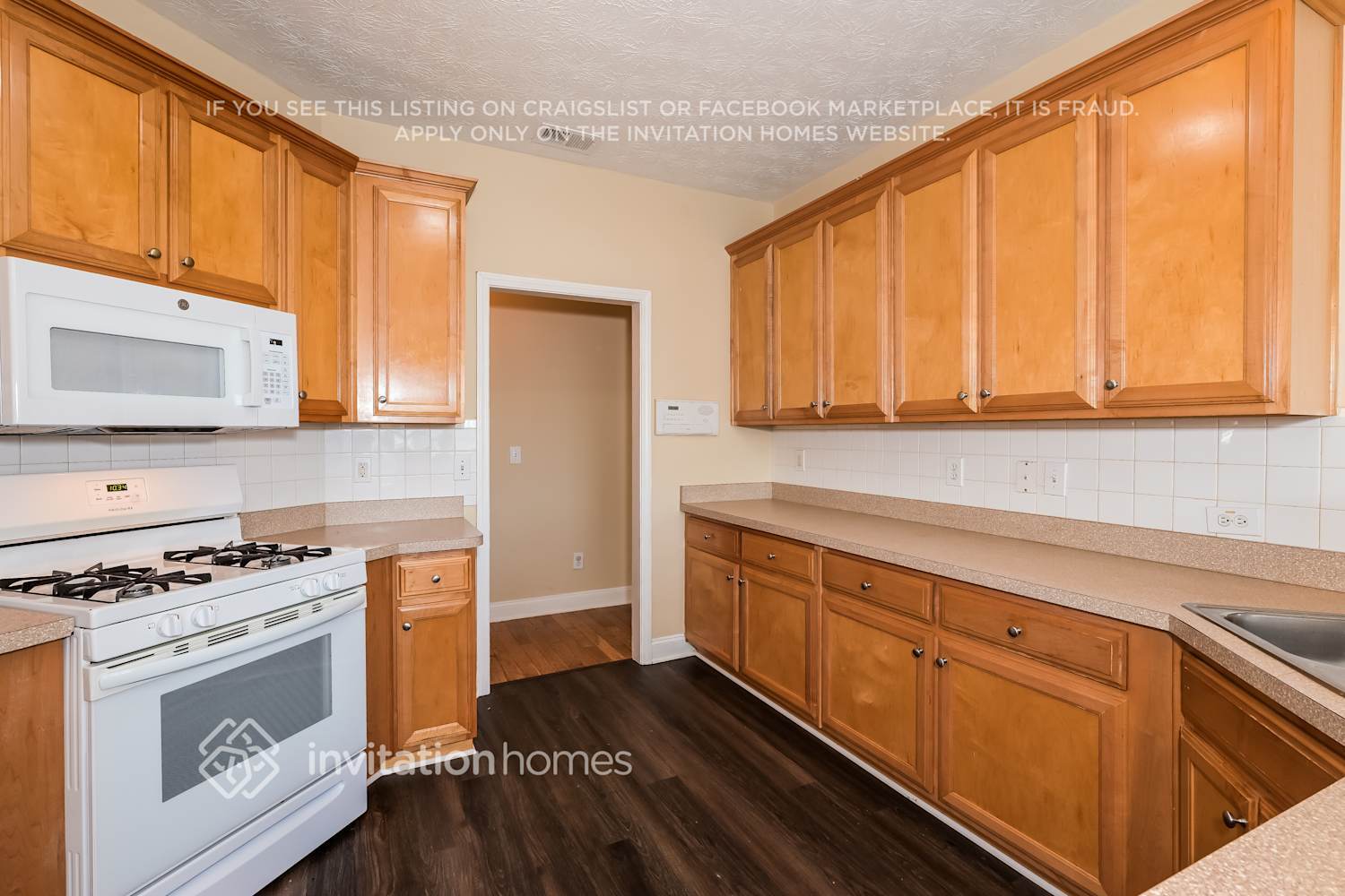 Building Photo - 341 Whitney Ln