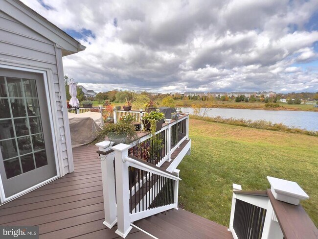 Building Photo - 42650 Nations St