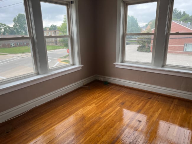 Building Photo - 1139 Bellevue Ave