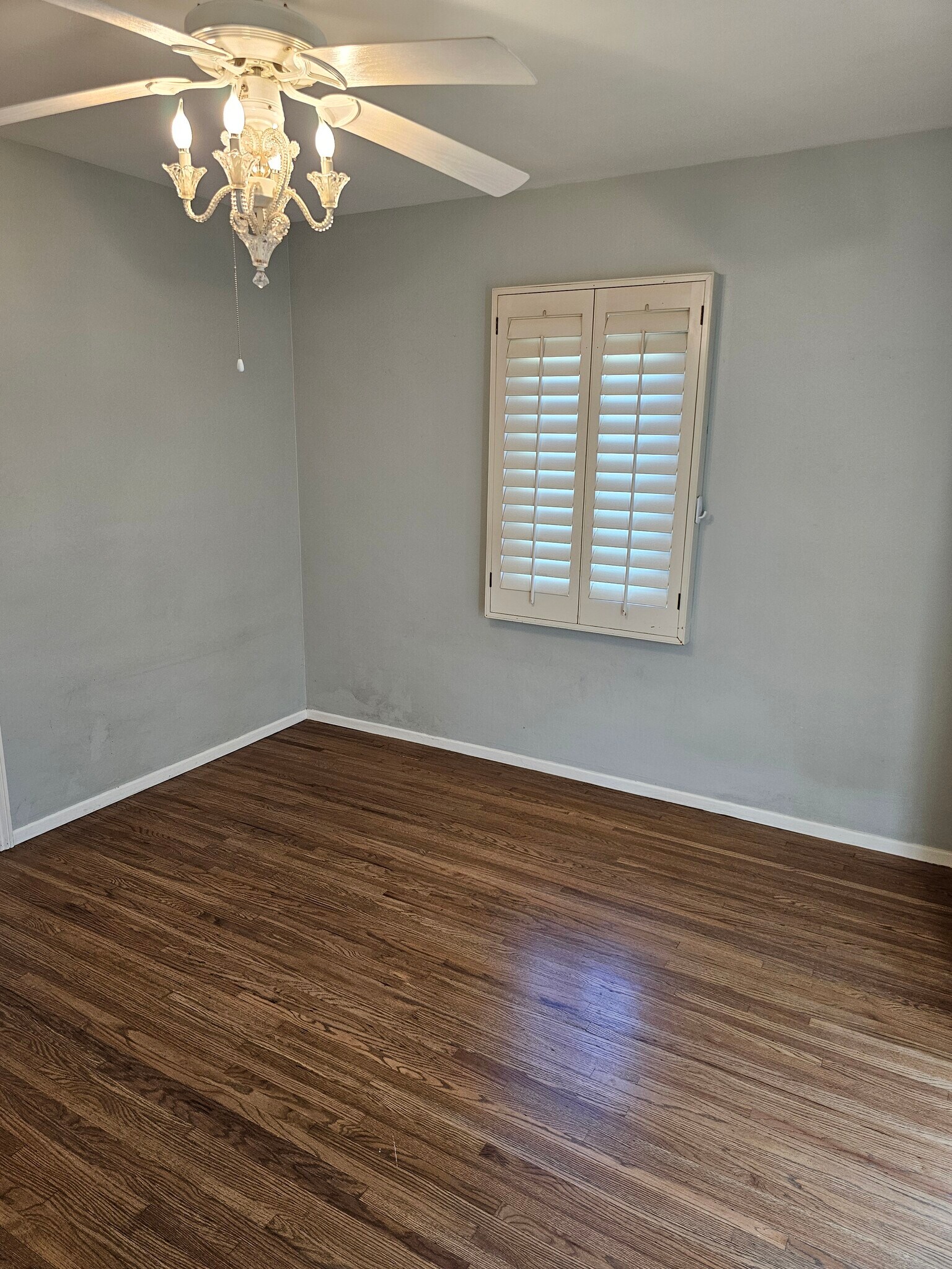 Building Photo - 707 N Lima St