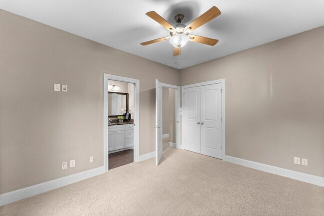 Building Photo - 127 Benjis Pl