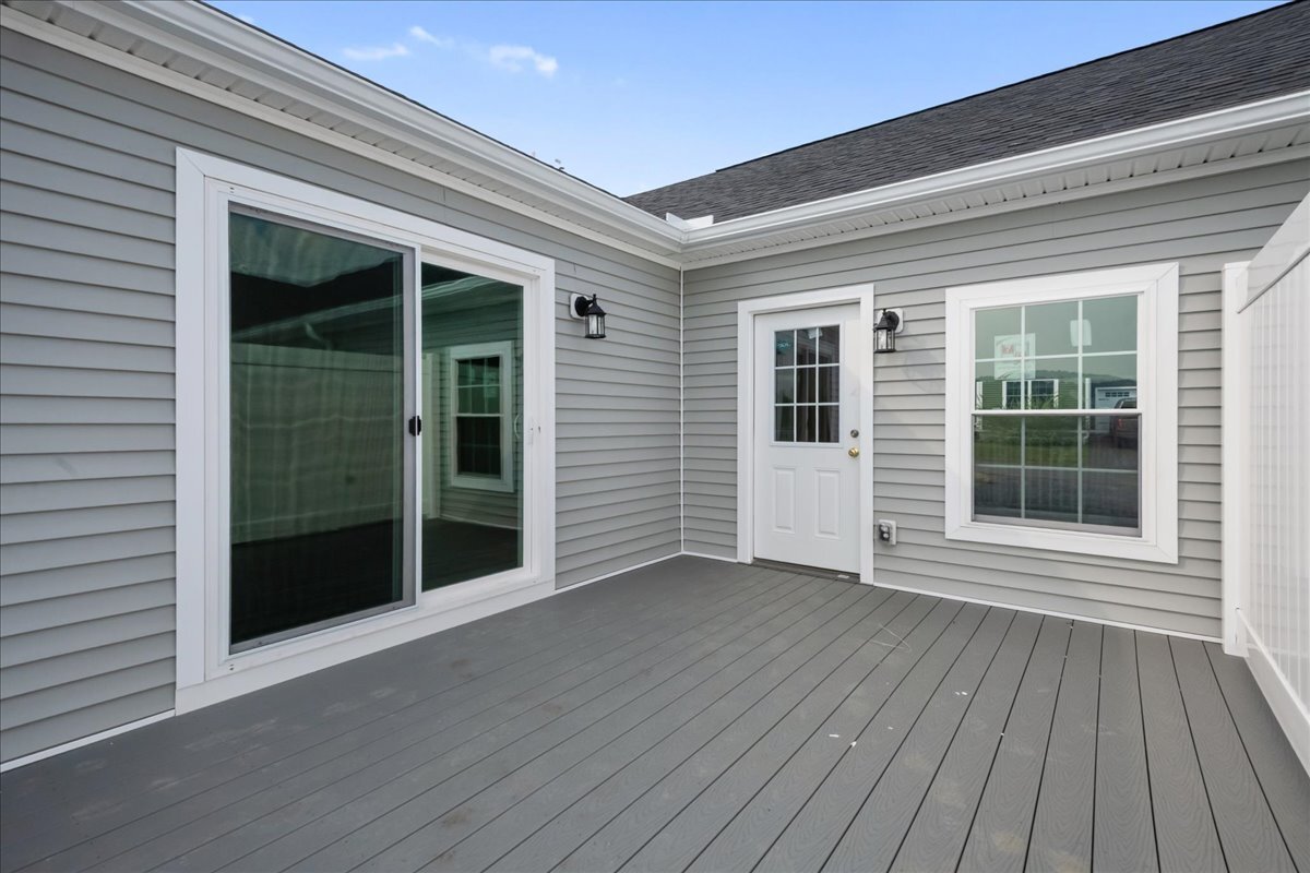 Building Photo - 14 Payton Ln