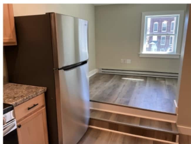 Building Photo - 24 Main St