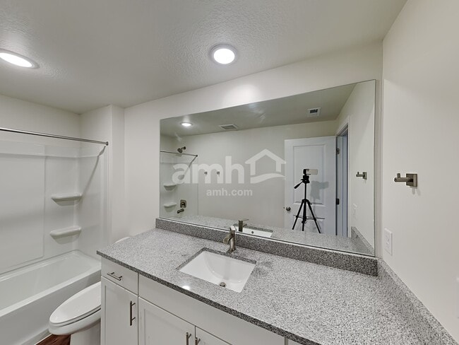 Building Photo - 11122 S Seagrass Dr