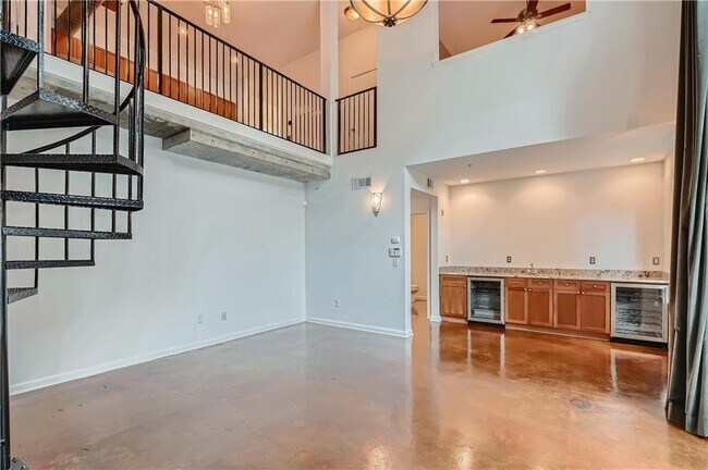 Building Photo - 600 Brickworks Cir NE