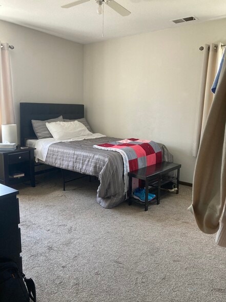 Building Photo - 321 W Bert St