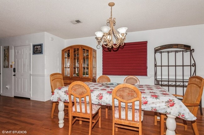 Building Photo - Long or Short term , NO HOA, fully furnished rental in SC!