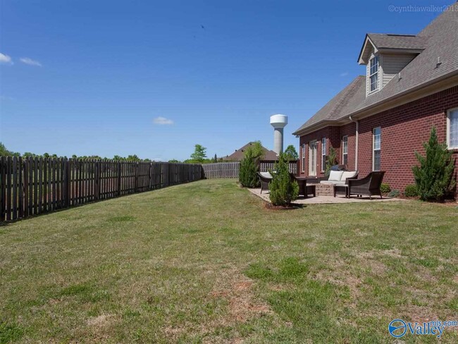 Building Photo - 25753 Summerwood Dr