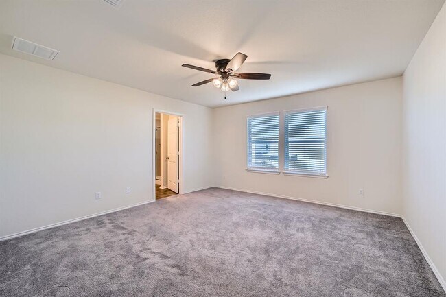 Building Photo - 137 Green Egret Wy