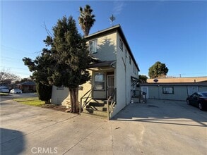 Building Photo - 8529 Oleander Ave