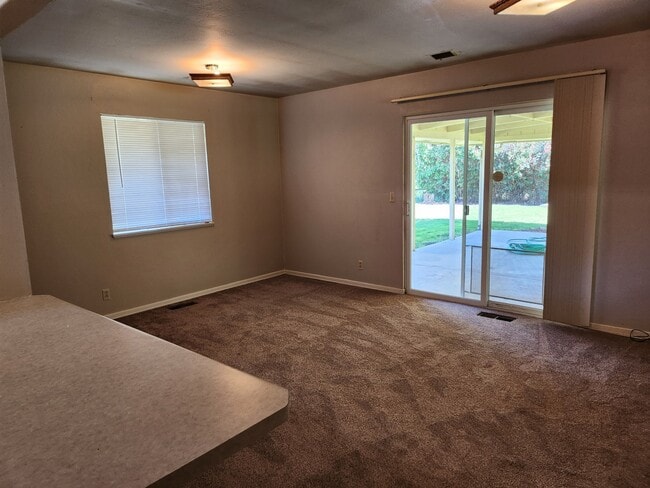 Building Photo - 4542 Averill Dr