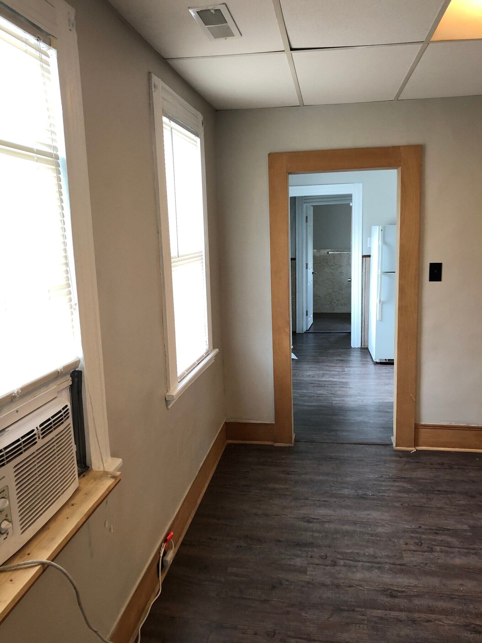 Building Photo - 1579 E 32nd St