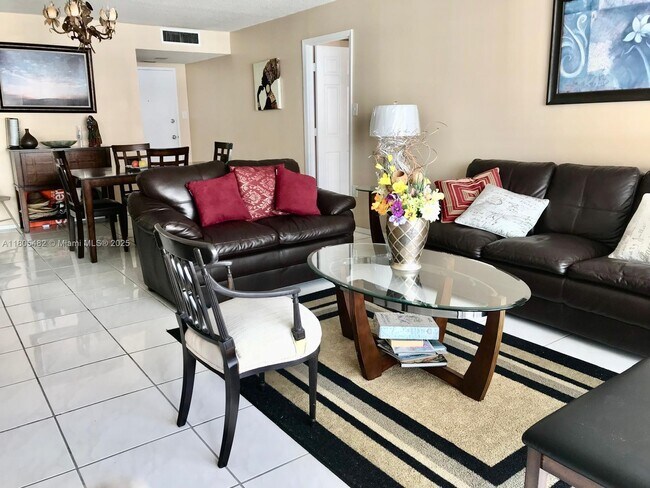 Building Photo - 18041 Biscayne Blvd