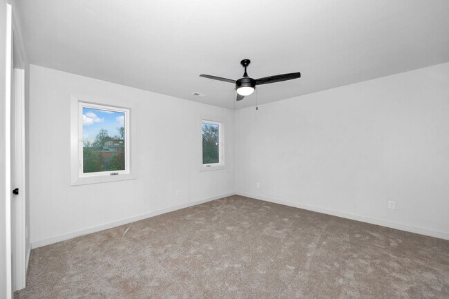 Building Photo - 2506 Freeman Rd SW