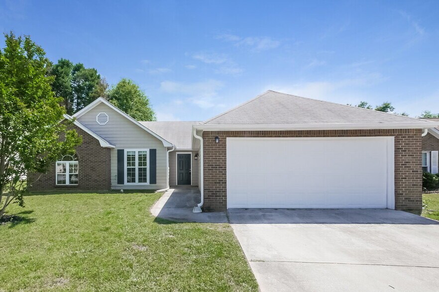 Primary Photo - 260 Landing Dr