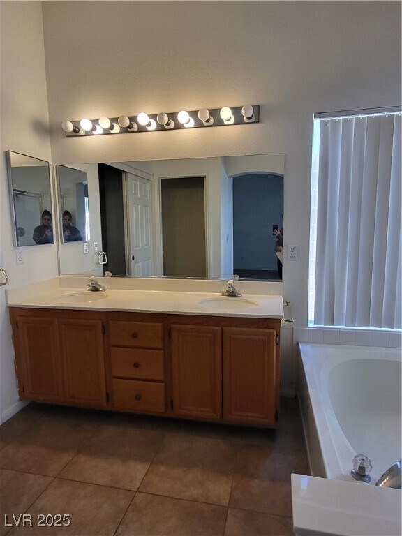 Building Photo - 7928 Nookfield Dr