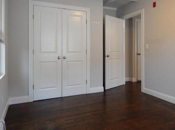 Building Photo - 77 Safford St