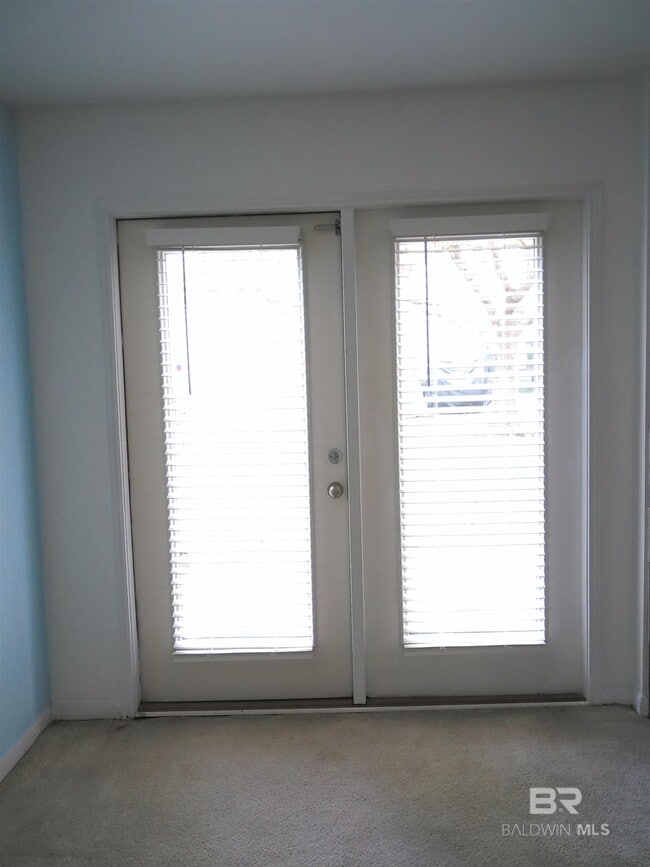 Building Photo - 1517 Regency Rd