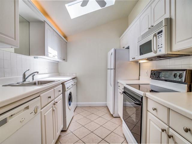 Building Photo - 4418 Normandy Ave